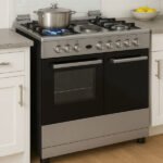 Gas Oven Venus (4 Gas & 2 Electric Hot Plate) 90cmx60cm (ምስ ቀረጹን መስደዲኡን) - Image 3