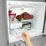 Fridge LG (372 Liter) (ምስ ቀረጹን መስደዲኡን) - Image 3